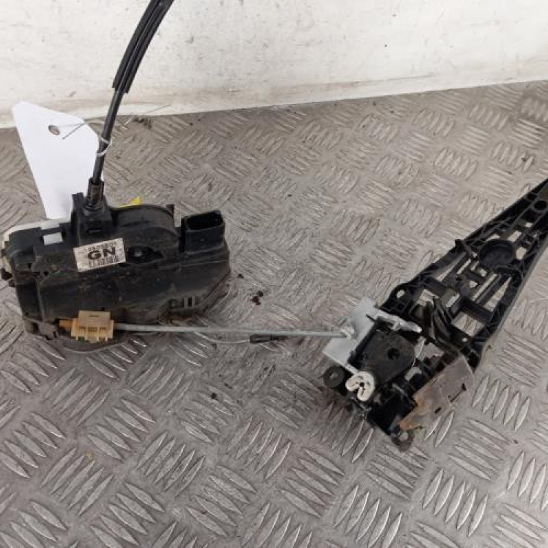 Serrure avant gauche OPEL INSIGNIA 1