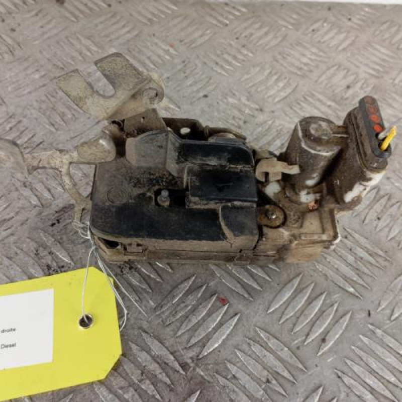 Serrure de porte de coffre droite FIAT DUCATO 2