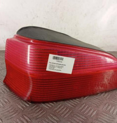 Feu arriere principal gauche (feux) PEUGEOT 106 Photo n°1