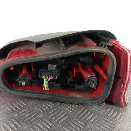 Feu arriere principal gauche (feux) PEUGEOT 106