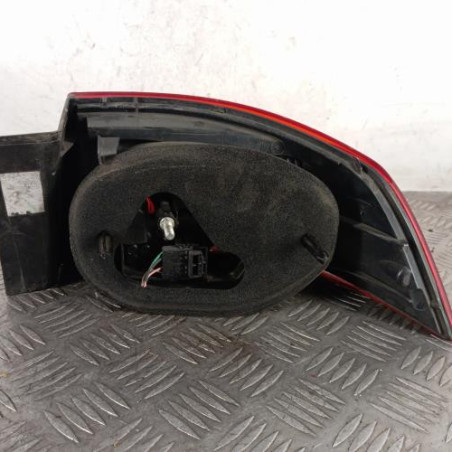 Feu arriere principal droit (feux) RENAULT LAGUNA 2