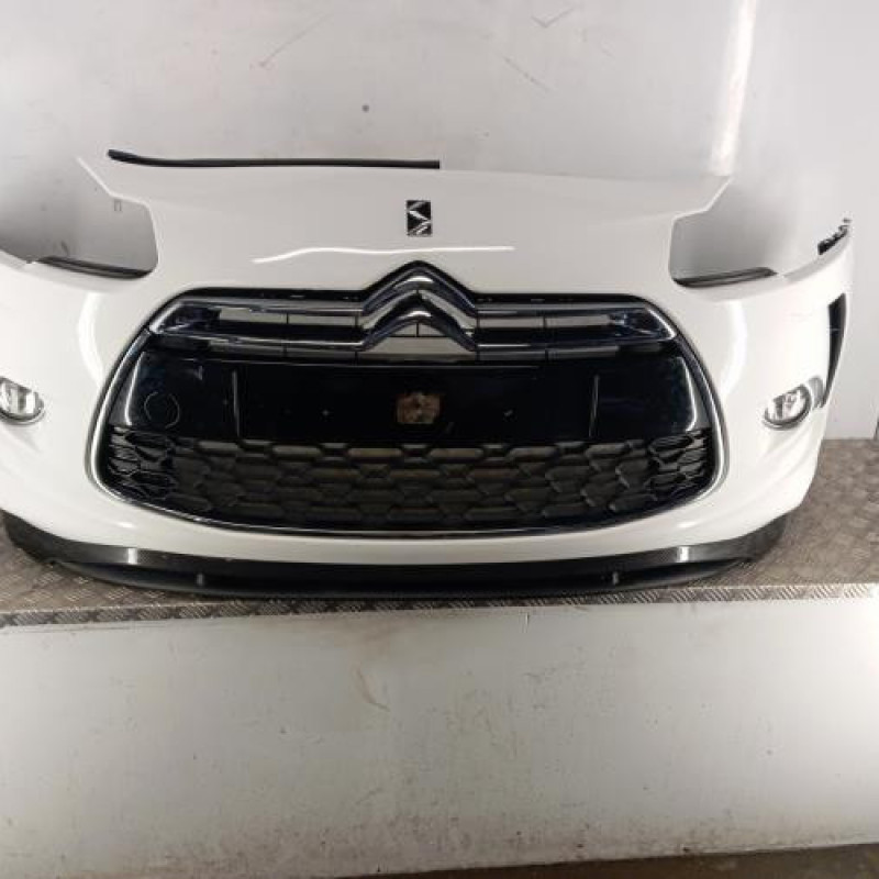 Pare choc avant CITROEN DS3