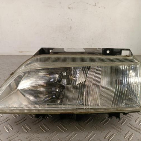 Optique avant principal gauche (feux)(phare) CITROEN XANTIA Photo n°1