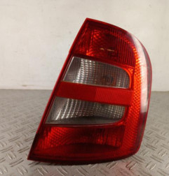 Feu arriere principal droit (feux) SKODA FABIA 1 Photo n°1