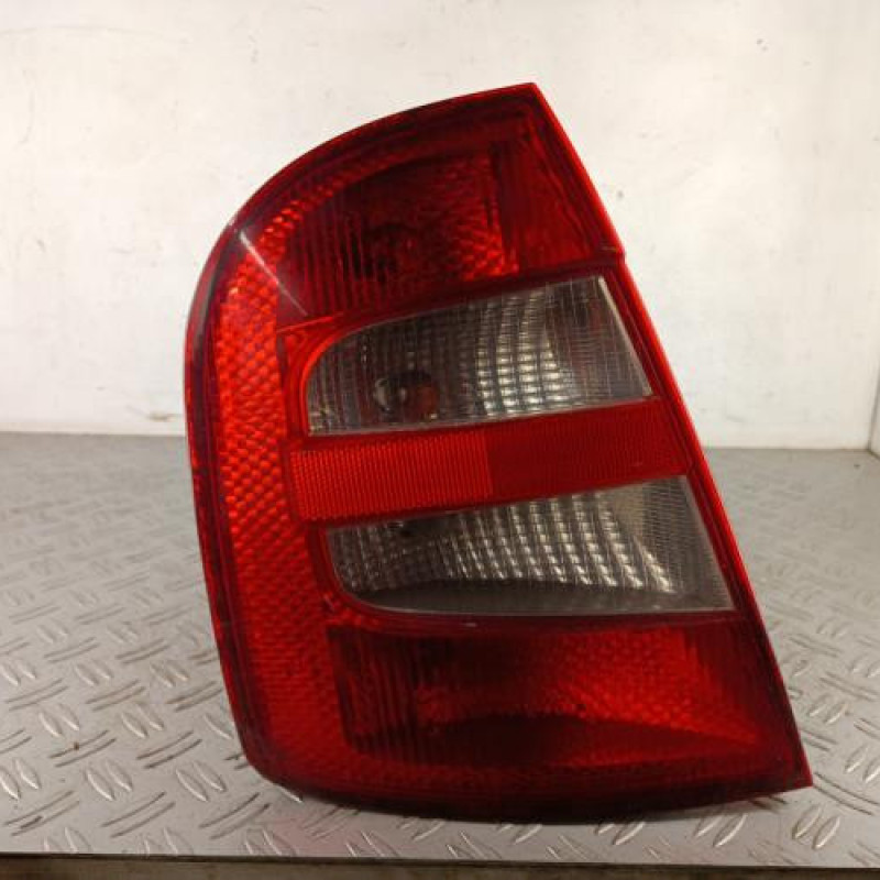 Feu arriere principal gauche (feux) SKODA FABIA 1