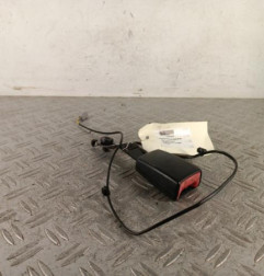 Attache ceinture avant droit FIAT GRANDE PUNTO Photo n°1