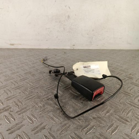 Attache ceinture avant droit FIAT GRANDE PUNTO Photo n°1