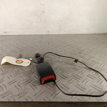 Attache ceinture avant gauche FIAT GRANDE PUNTO Photo n°1