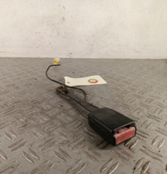Attache ceinture avant gauche PEUGEOT 307