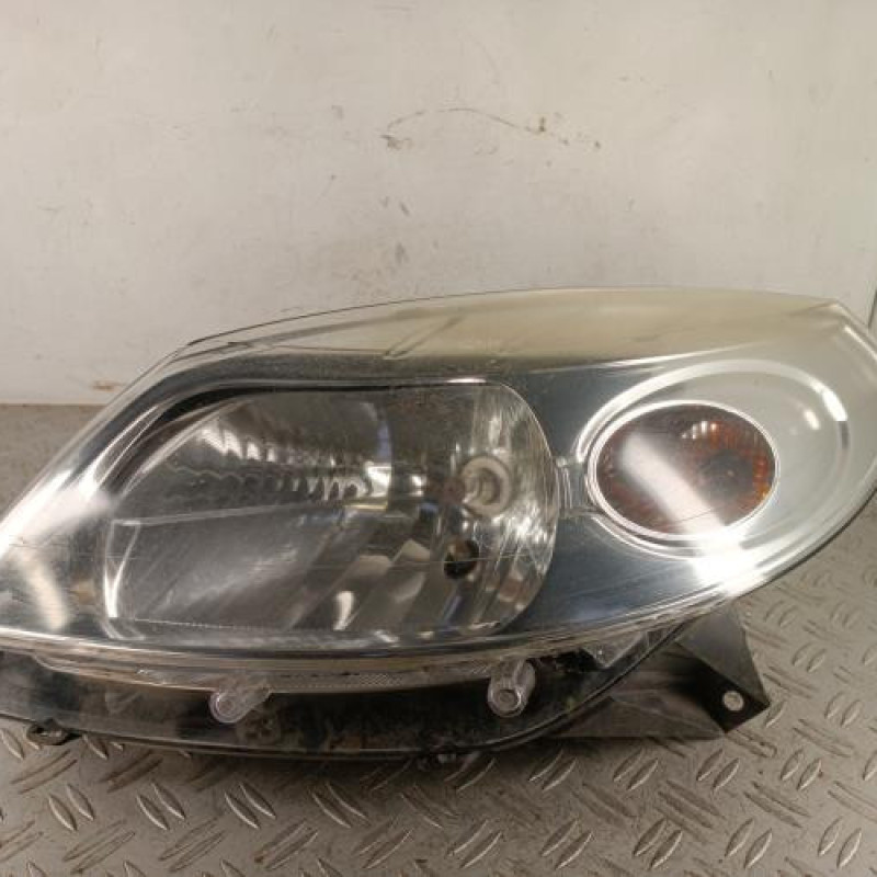 Optique avant principal gauche (feux)(phare) DACIA SANDERO 1