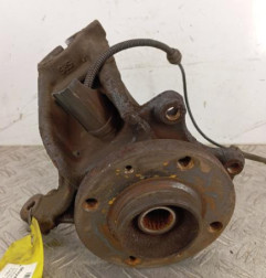 Moyeu avant droit CITROEN C3 2 Photo n°1