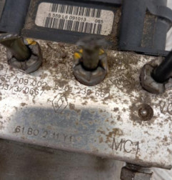 Bloc ABS (freins anti-blocage) RENAULT KANGOO 2 Photo n°3