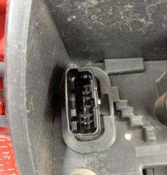 Feu arriere principal droit (feux) RENAULT CLIO 3 Photo n°4