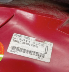 Feu arriere principal droit (feux) RENAULT CLIO 3 Photo n°5