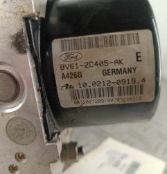 Bloc ABS (freins anti-blocage) FORD FOCUS 3 Photo n°3