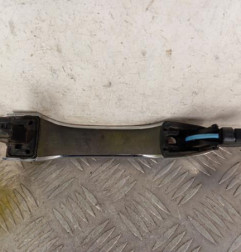 Poignee porte avant droit FIAT 500X