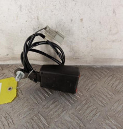 Attache ceinture avant gauche FIAT 500 2 Photo n°1