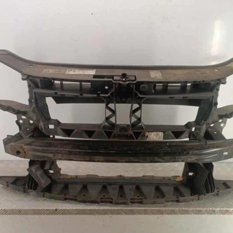 Face avant VOLKSWAGEN TOURAN 1