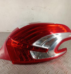 Feu arriere principal droit (feux) PEUGEOT 208 1 Photo n°1