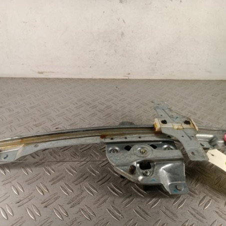 Leve vitre electrique avant gauche PEUGEOT 208 1 Photo n°1