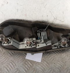 Platine feu arriere droit PEUGEOT 107 Photo n°1