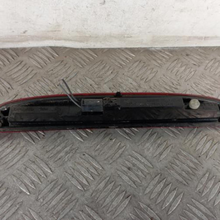 Feu arriere stop central RENAULT CLIO 2