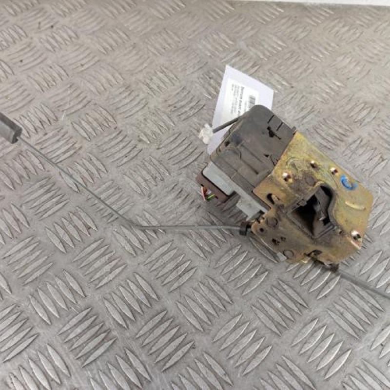 Serrure avant droit PEUGEOT 206