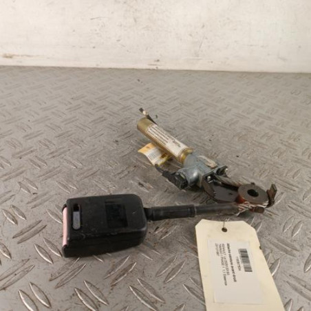 Attache ceinture avant droit RENAULT TWINGO 1