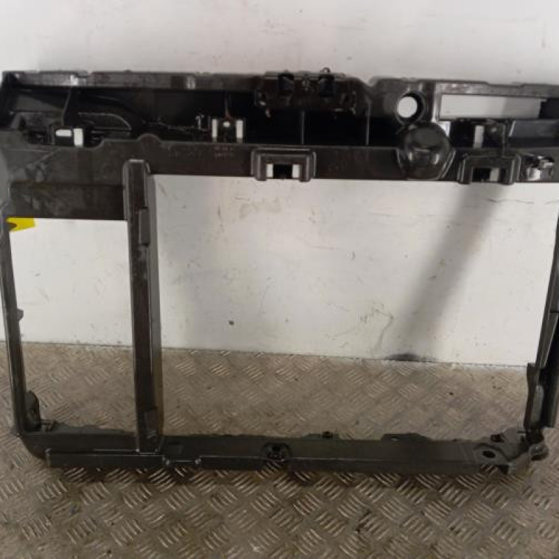 Face avant PEUGEOT 2008 1