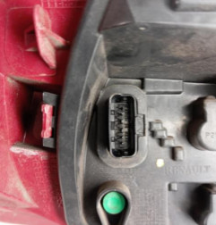 Feu arriere principal droit (feux) RENAULT CLIO 3 Photo n°5