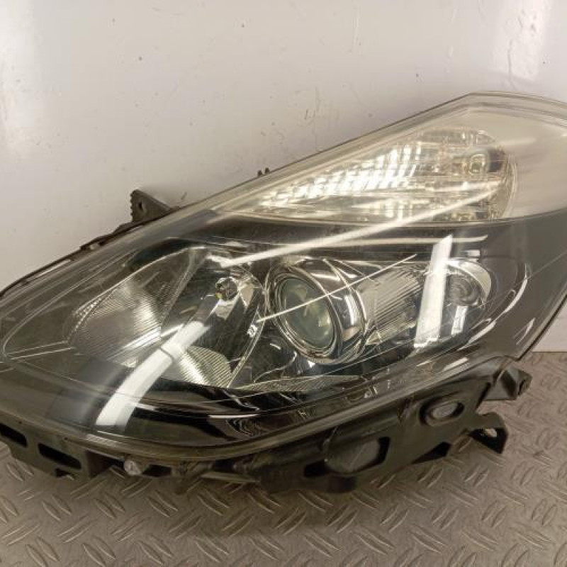 Optique avant principal gauche (feux)(phare) RENAULT CLIO 3
