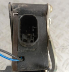 Serrure avant droit MERCEDES VITO 639