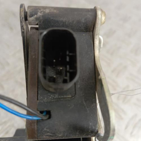 Serrure avant droit MERCEDES VITO 639