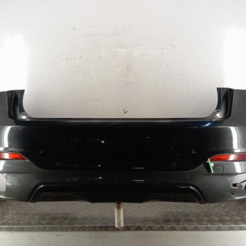 Pare choc arriere BMW X6 F16