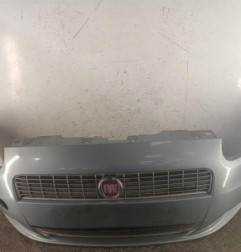 Pare choc avant FIAT GRANDE PUNTO Photo n°1