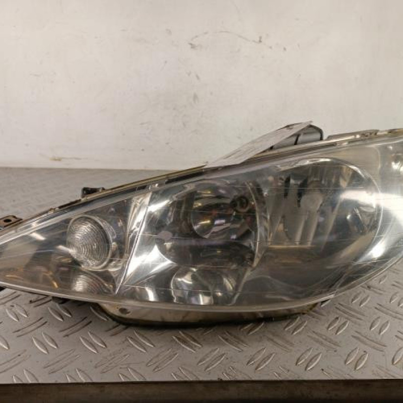 Optique avant principal gauche (feux)(phare) PEUGEOT 206