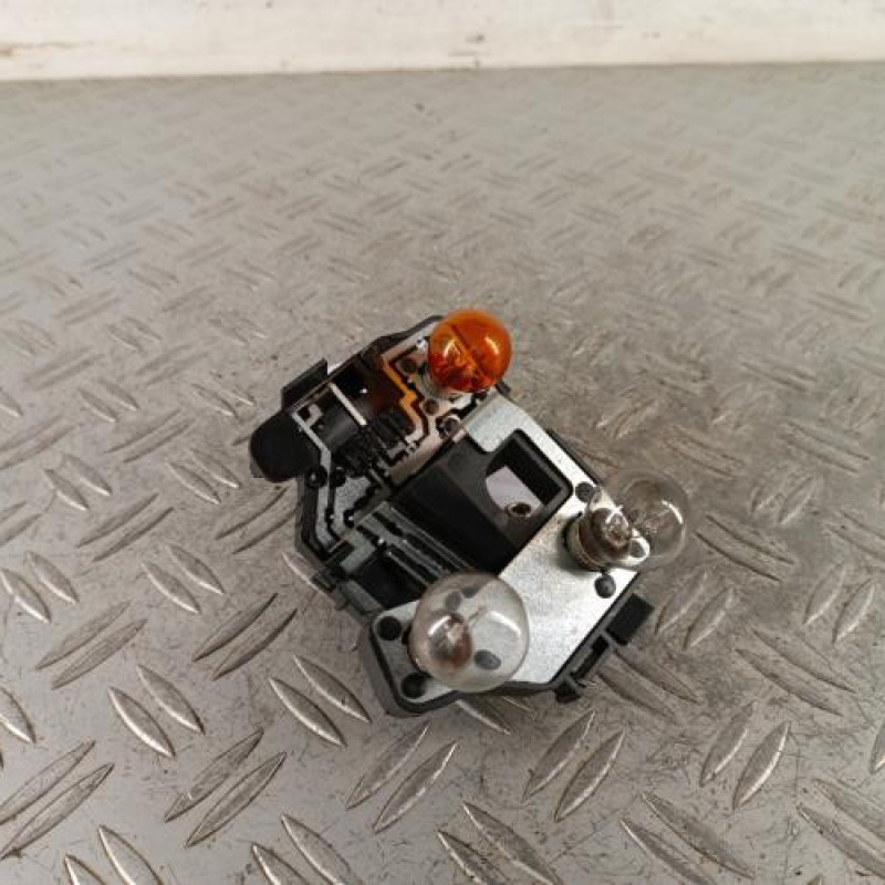 Platine feu arriere gauche PEUGEOT 206