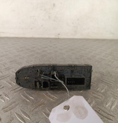 Interrupteur de leve vitre avant gauche PEUGEOT 406