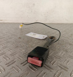 Attache ceinture avant gauche PEUGEOT 307