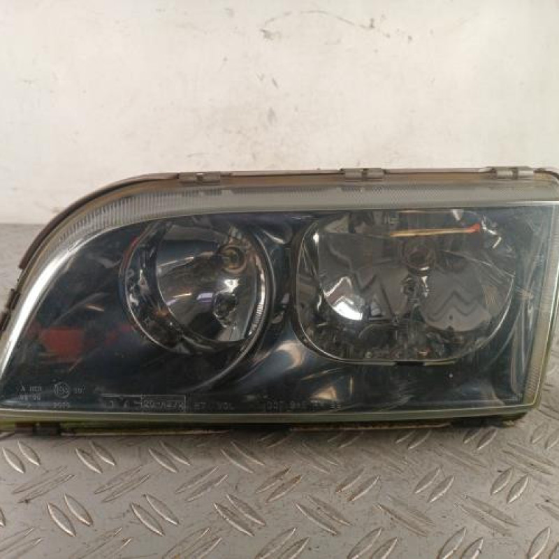 Optique avant principal gauche (feux)(phare) VOLVO V 40 1