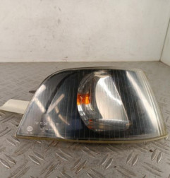 Optique avant secondaire droit (feux)(clignotant) VOLVO V 40 1 Photo n°1