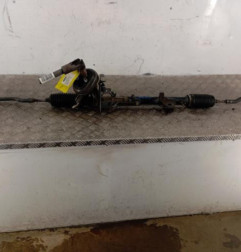 Cremaillere assistee DACIA DUSTER 1 Photo n°1