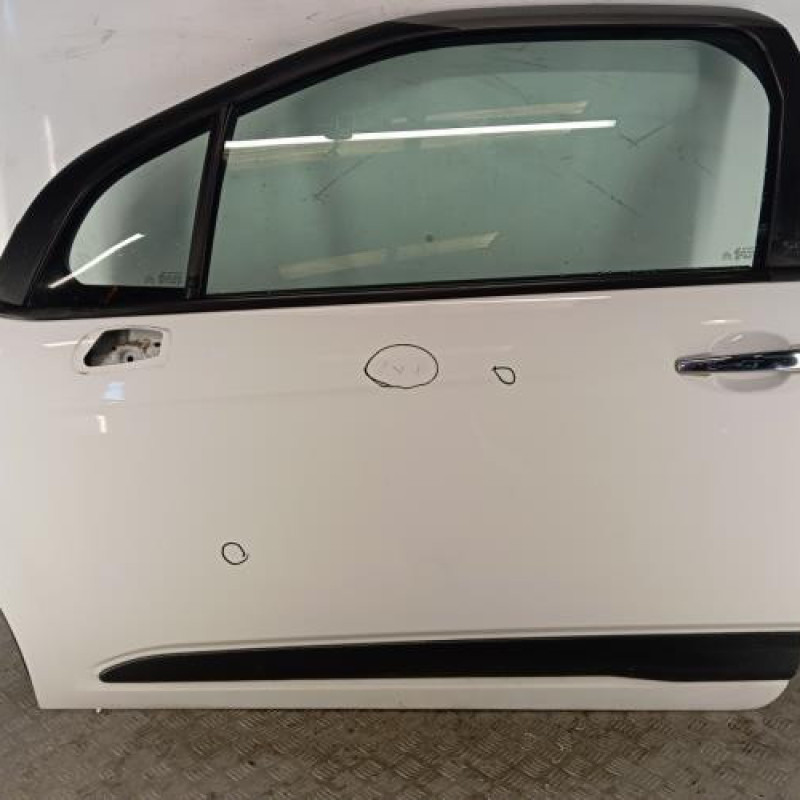 Porte avant gauche CITROEN DS3