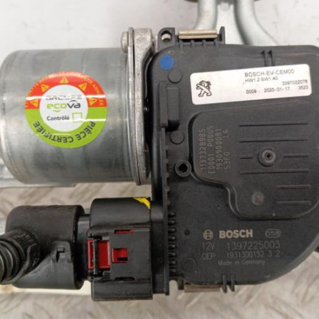 Moteur essuie glace avant PEUGEOT 5008 2