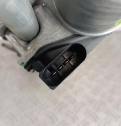 Moteur essuie glace avant PEUGEOT 5008 2 Photo n°4