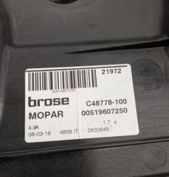 Leve vitre electrique arriere gauche FIAT 500X Photo n°4