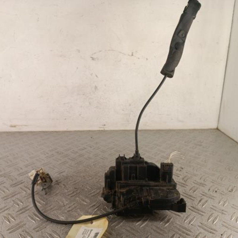 Serrure avant droit RENAULT LAGUNA 3