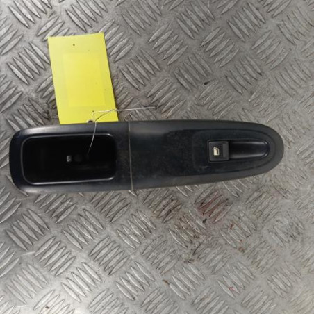 Interrupteur de leve vitre avant droit PEUGEOT 406 Photo n°1