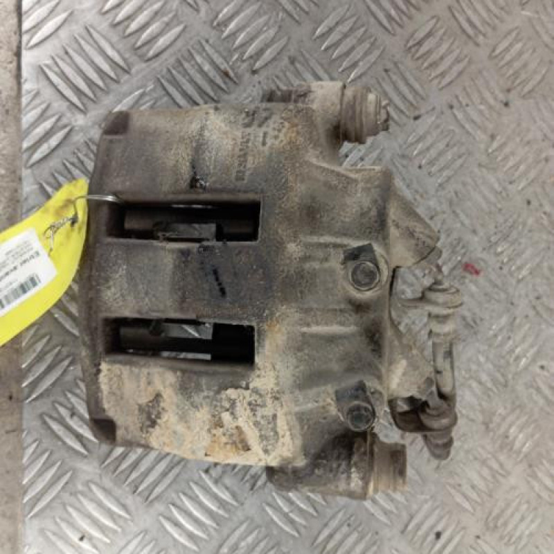 Etrier avant gauche (freinage) RENAULT MASTER 2