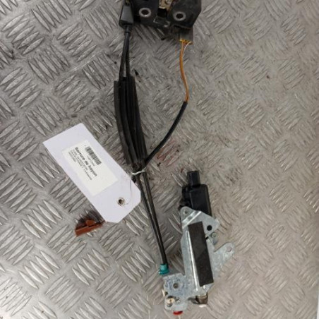 Serrure de hayon FORD FIESTA 5 Photo n°1